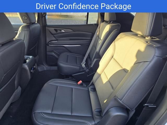 New 2026 Chevrolet Traverse LT w/ Sun and Wheel Package image 13
