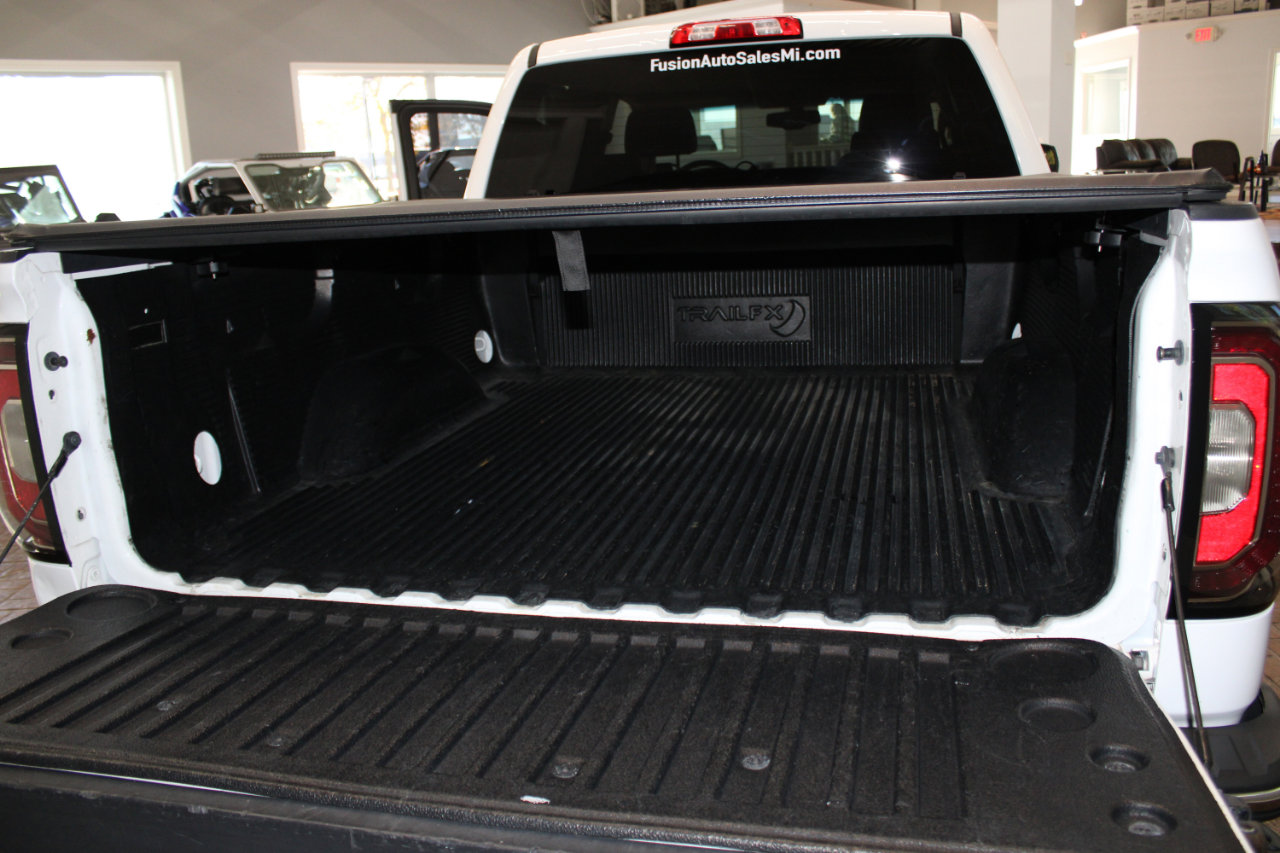 Used 2018 GMC Sierra 1500 SLT w/ Texas SLT Premium Package image 12