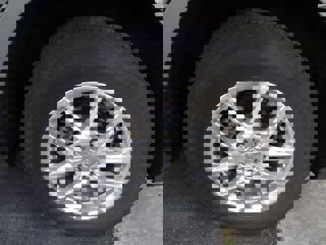 Used 2024 Chevrolet Equinox LT image 25