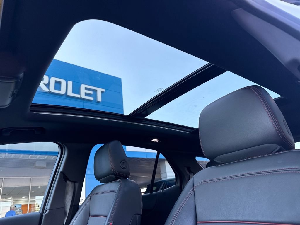 Used 2024 Chevrolet Equinox RS w/ RS Leather Package image 26