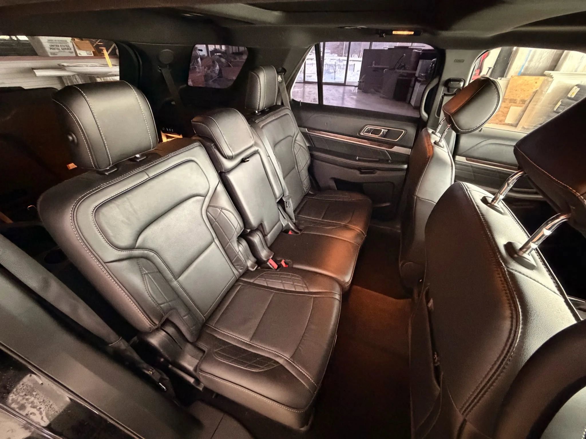 Used 2017 Ford Explorer Platinum image 20