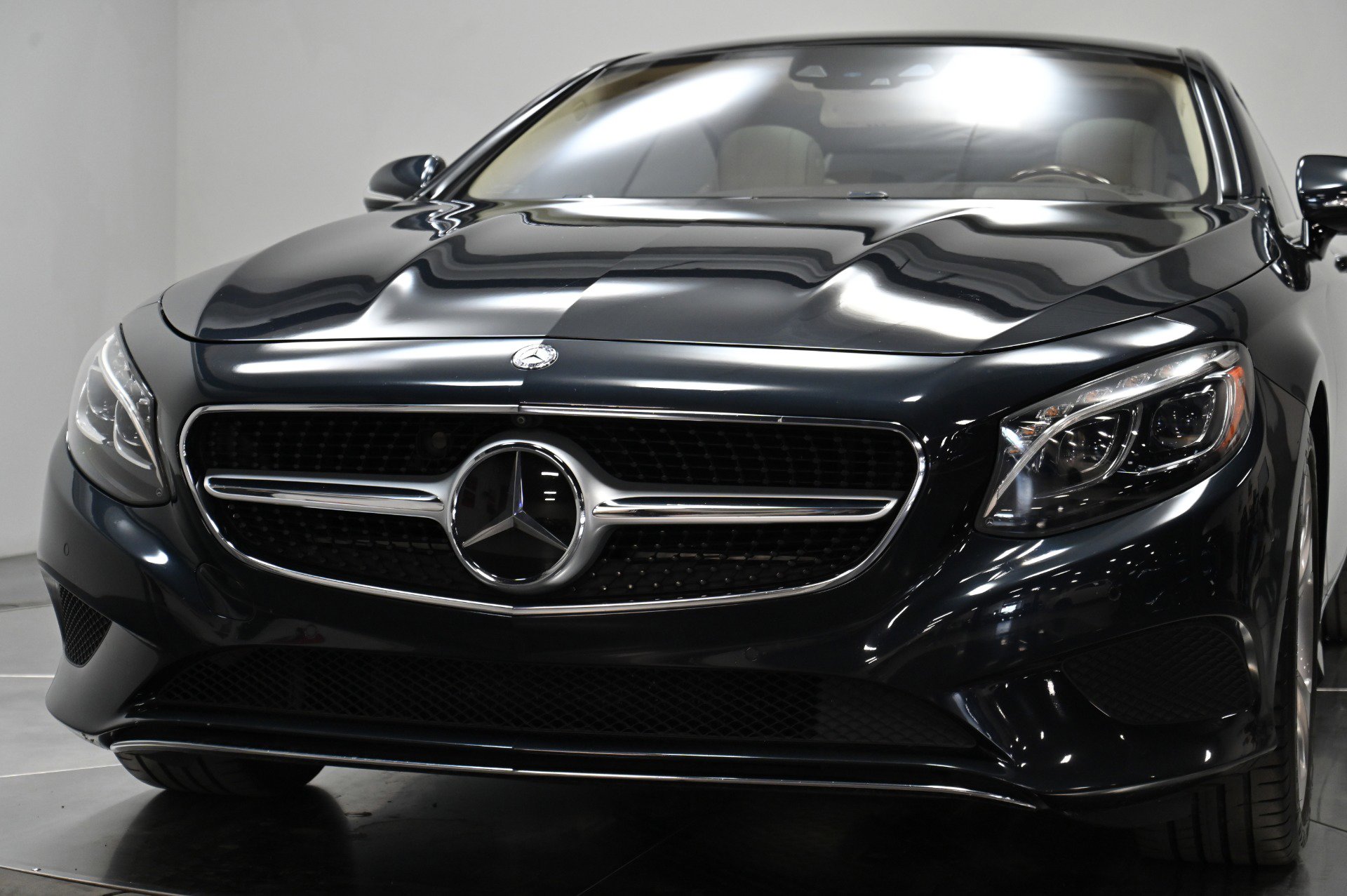 Used 2015 Mercedes-Benz S 550 4MATIC Coupe image 38