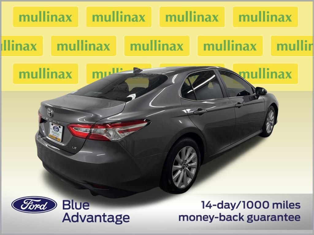 Used 2019 Toyota Camry L image 3