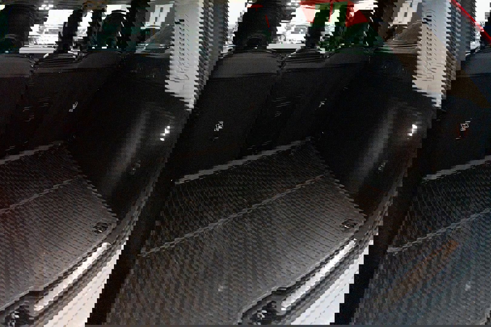 Used 2023 Volvo V60 B5 Cross Country Ultimate w/ Climate Package image 25