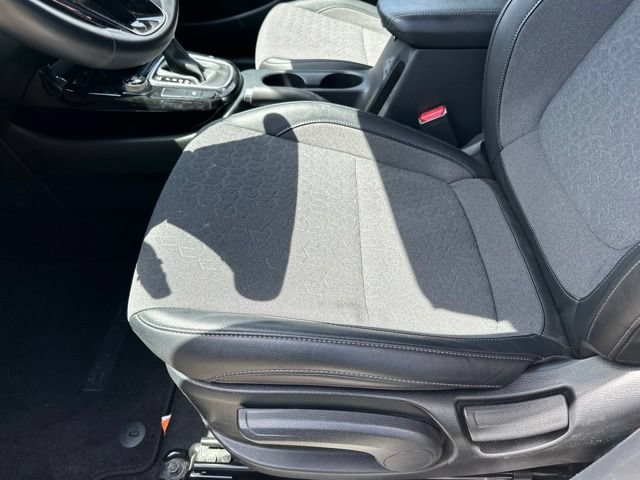 Certified 2024 Kia Seltos S FWD image 33