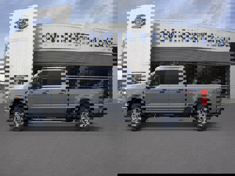 New 2026 Ford F250 XLT image 3
