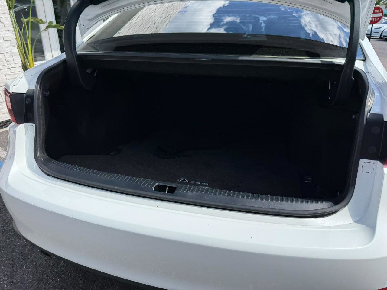 Used 2014 Lexus IS 250 w/ F-Sport Package RWD image 19
