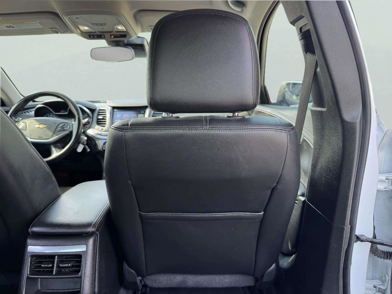 Used 2017 Chevrolet Impala LT w/ Convenience Package FWD image 48