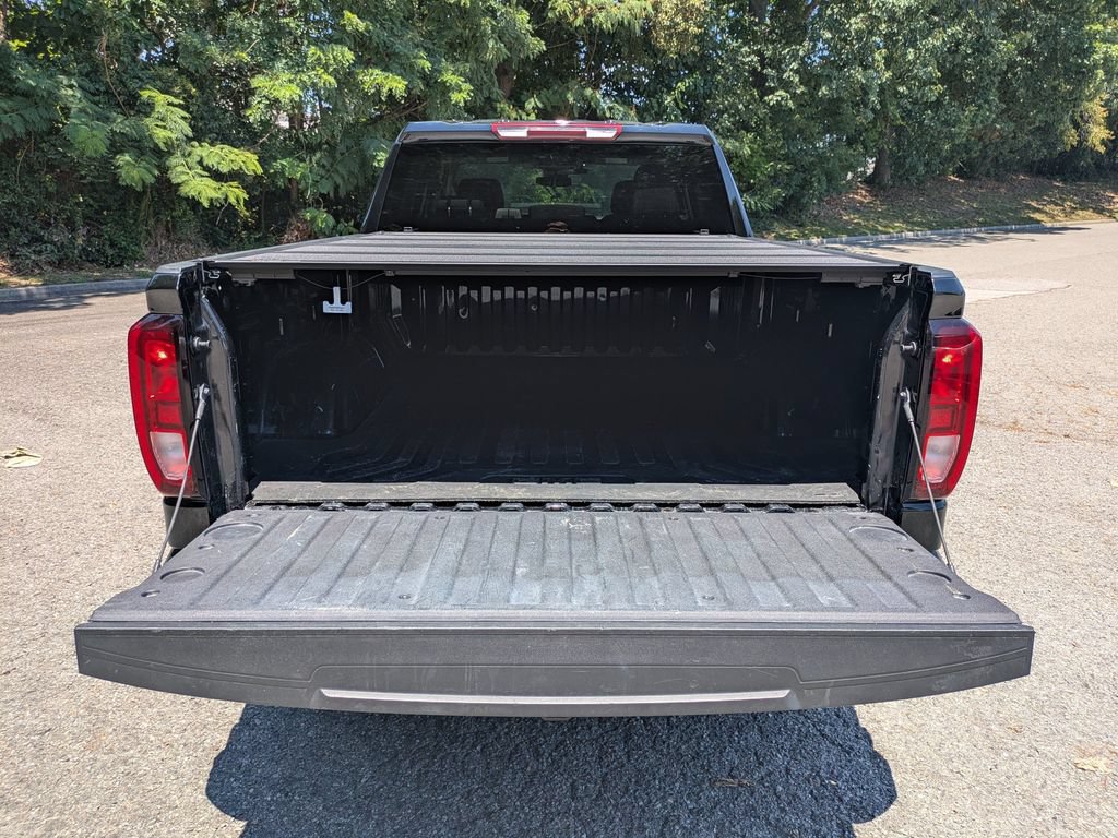 Used 2026 GMC Sierra 1500 Pro w/ Graphite Edition AWD/4WD image 13
