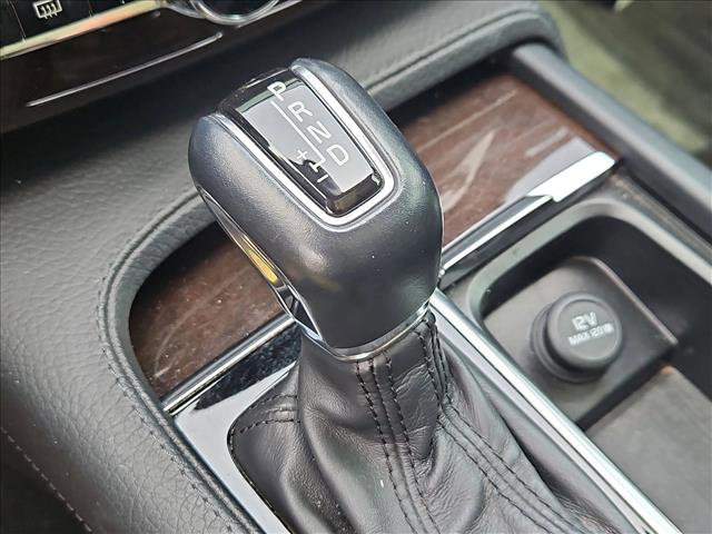 Used 2019 Volvo XC90 T5 Momentum w/ Protection Package Premier image 11