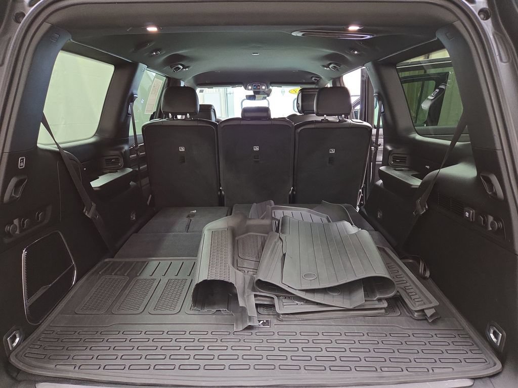 Used 2023 Jeep Wagoneer Series II AWD/4WD image 9