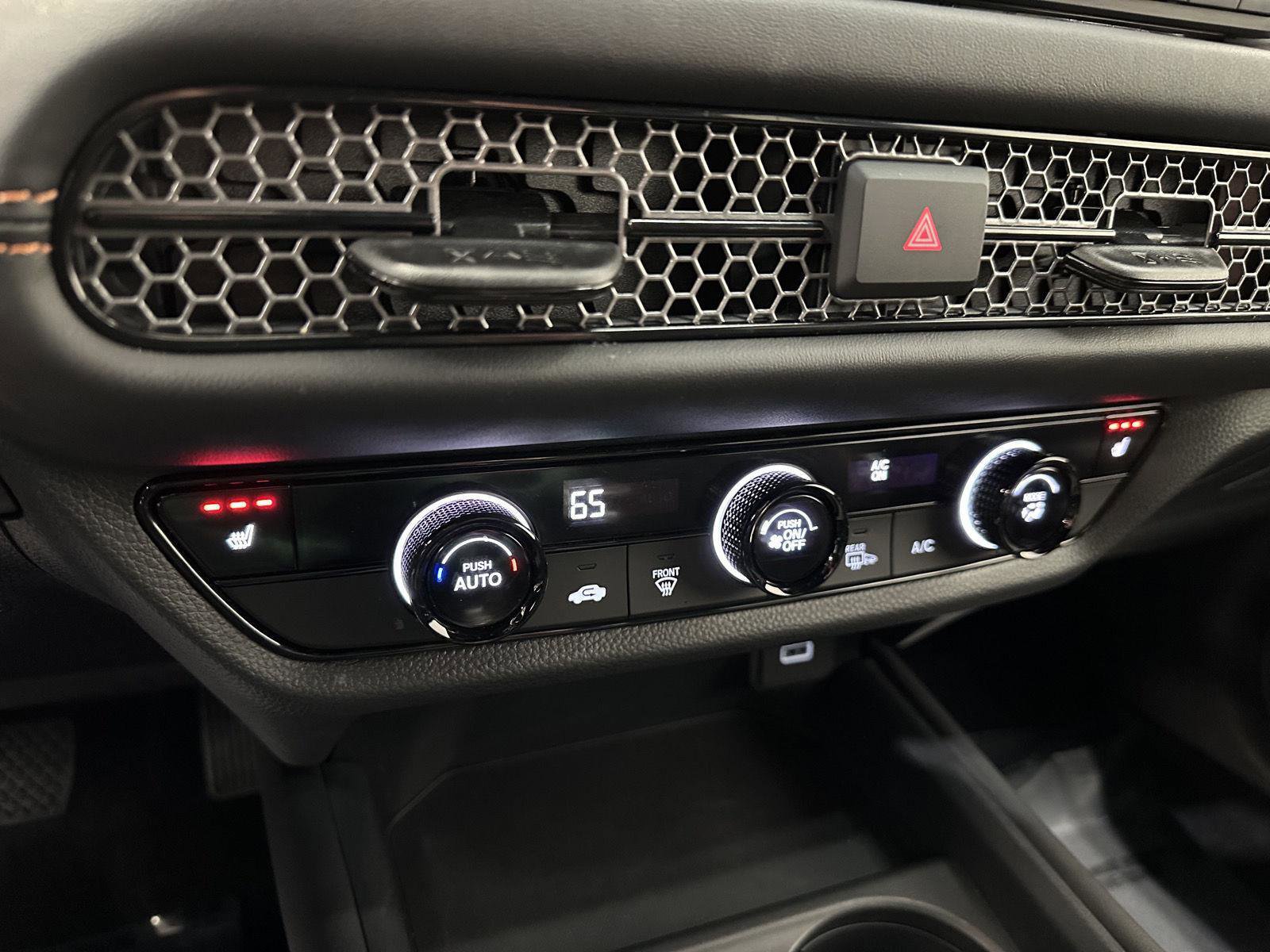 Certified 2025 Honda HR-V Sport image 22