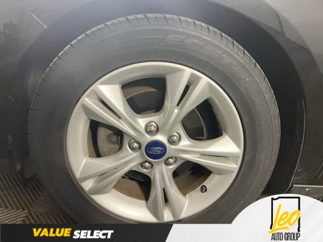 Used 2014 Ford Focus SE w/ SE Winter Package FWD image 22