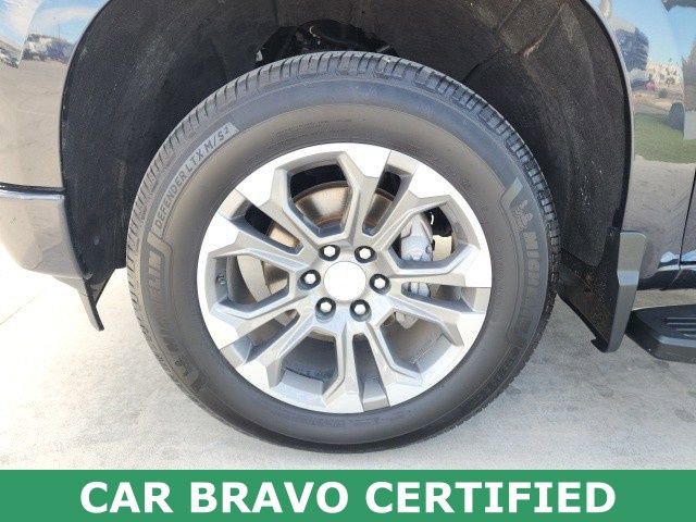 Certified 2024 Chevrolet Silverado 1500 High Country w/ Technology Package image 24