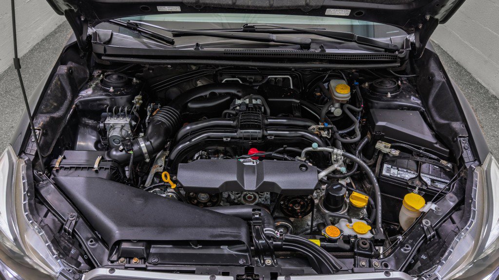 Used 2014 Subaru Impreza 2.0i Sport Premium image 32