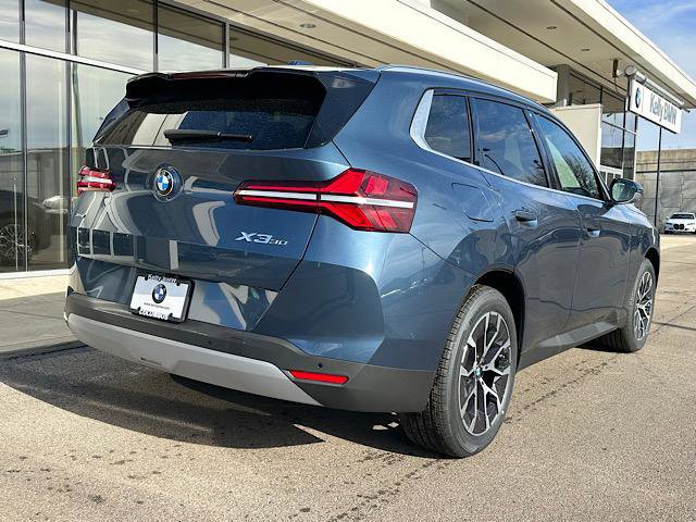 New 2026 BMW X3 xDrive30 w/ Premium Package image 3