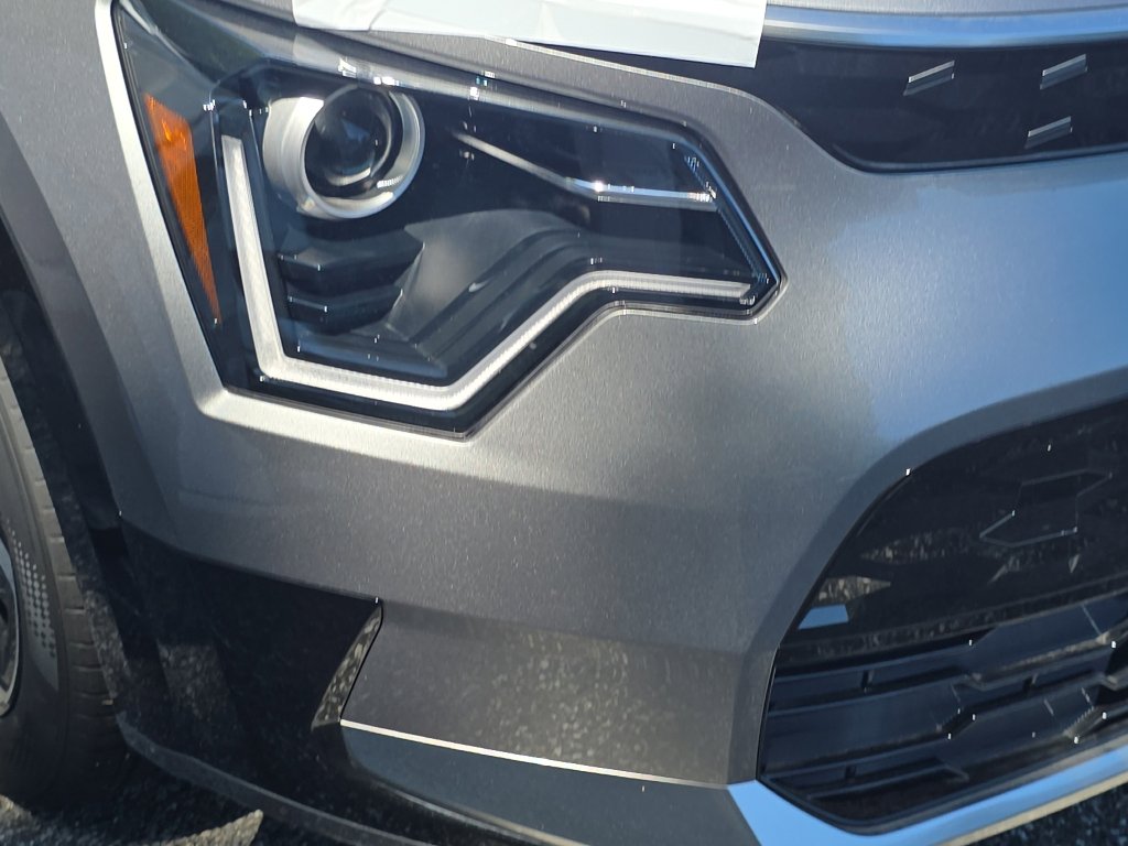 New 2026 Kia Niro Wind FWD image 6