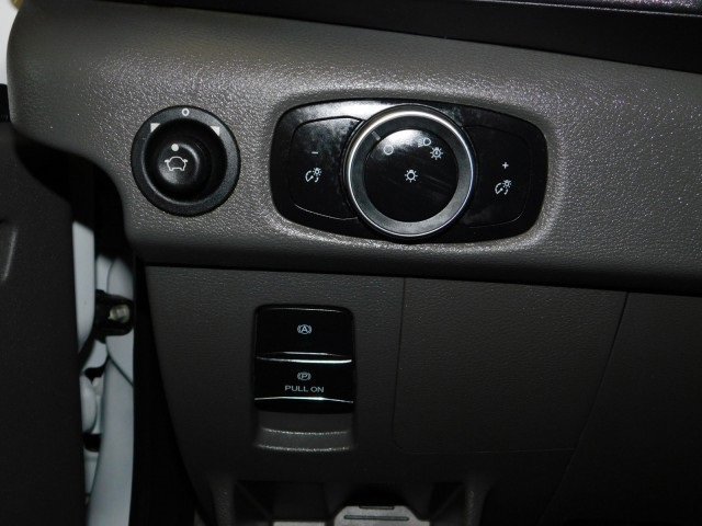 Used 2022 Ford E-Transit Low Roof w/ Load Area Protection Package image 24