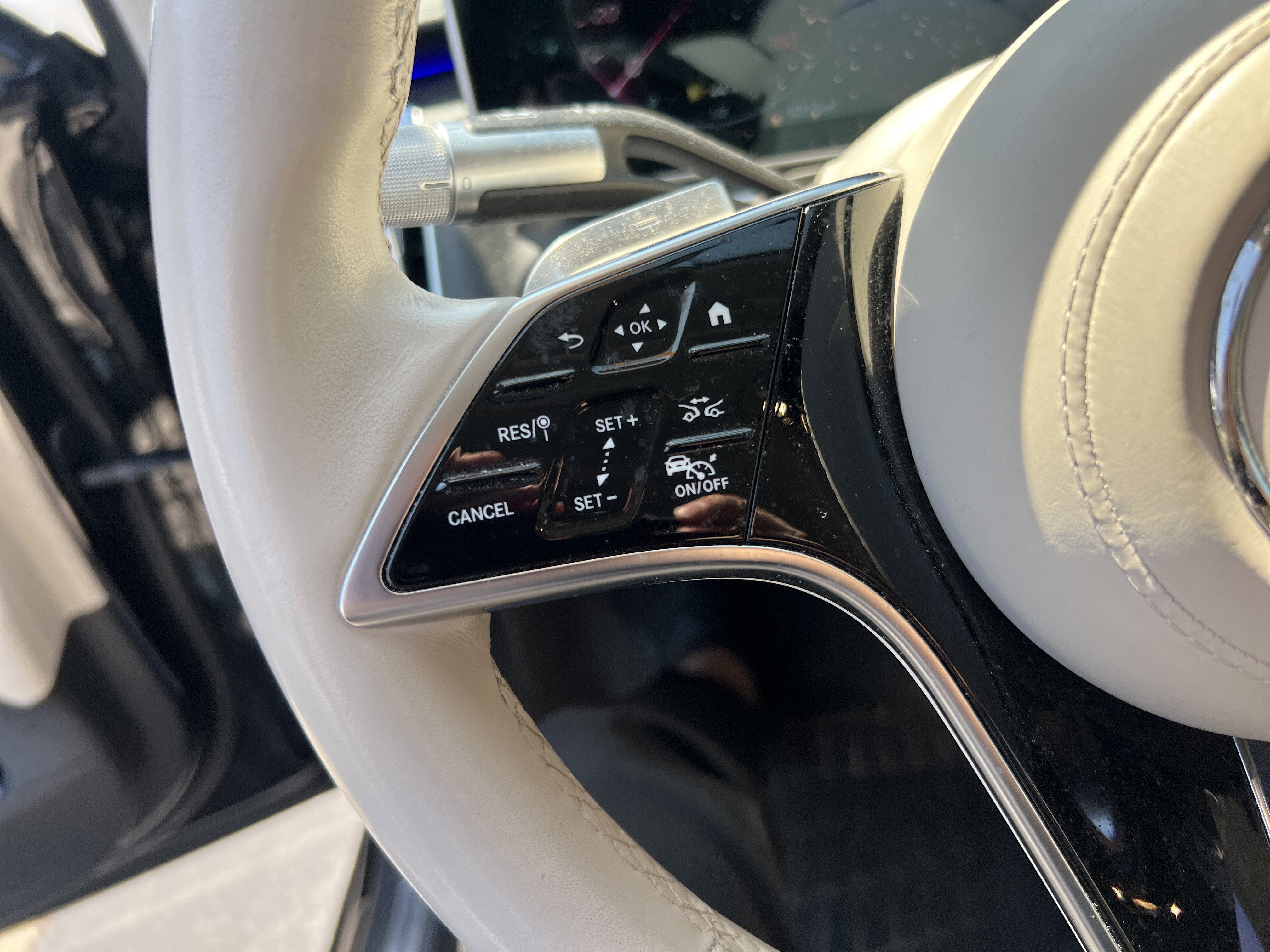 Used 2022 Mercedes-Benz S 500 4MATIC image 18