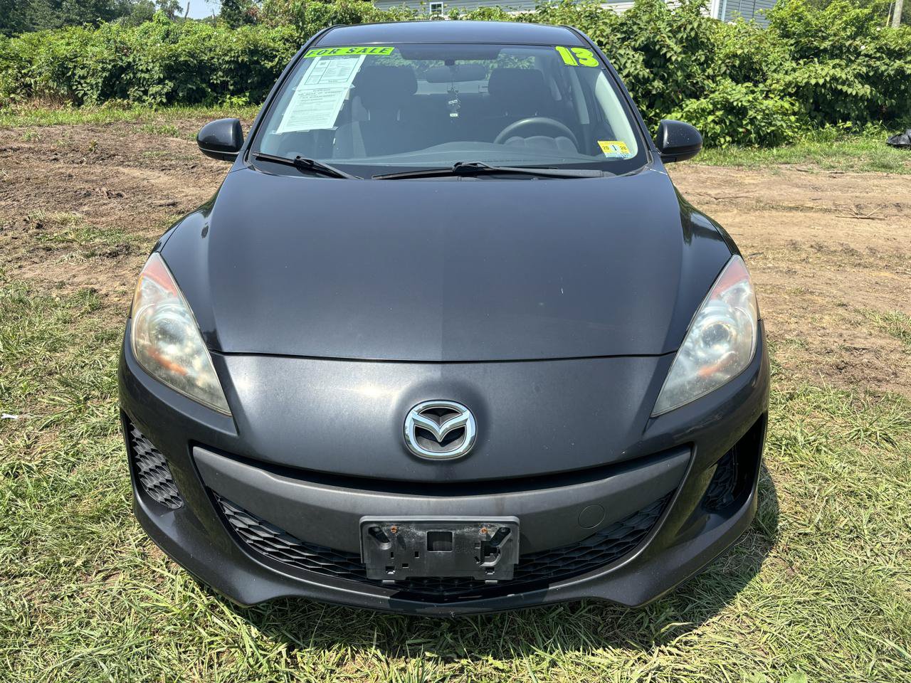 Used 2013 MAZDA MAZDA3 i SV FWD image 2