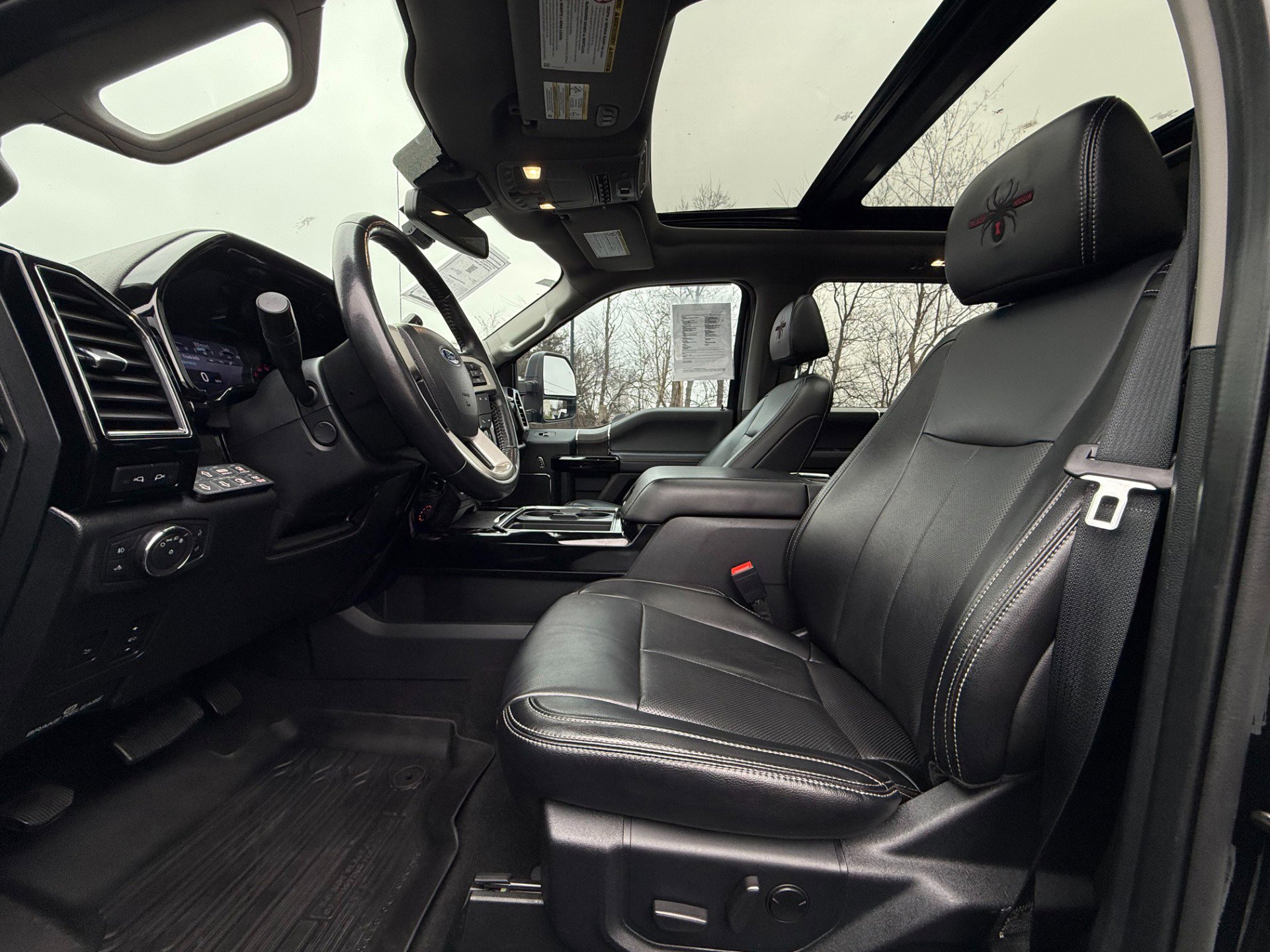Used 2021 Ford F250 Lariat image 43
