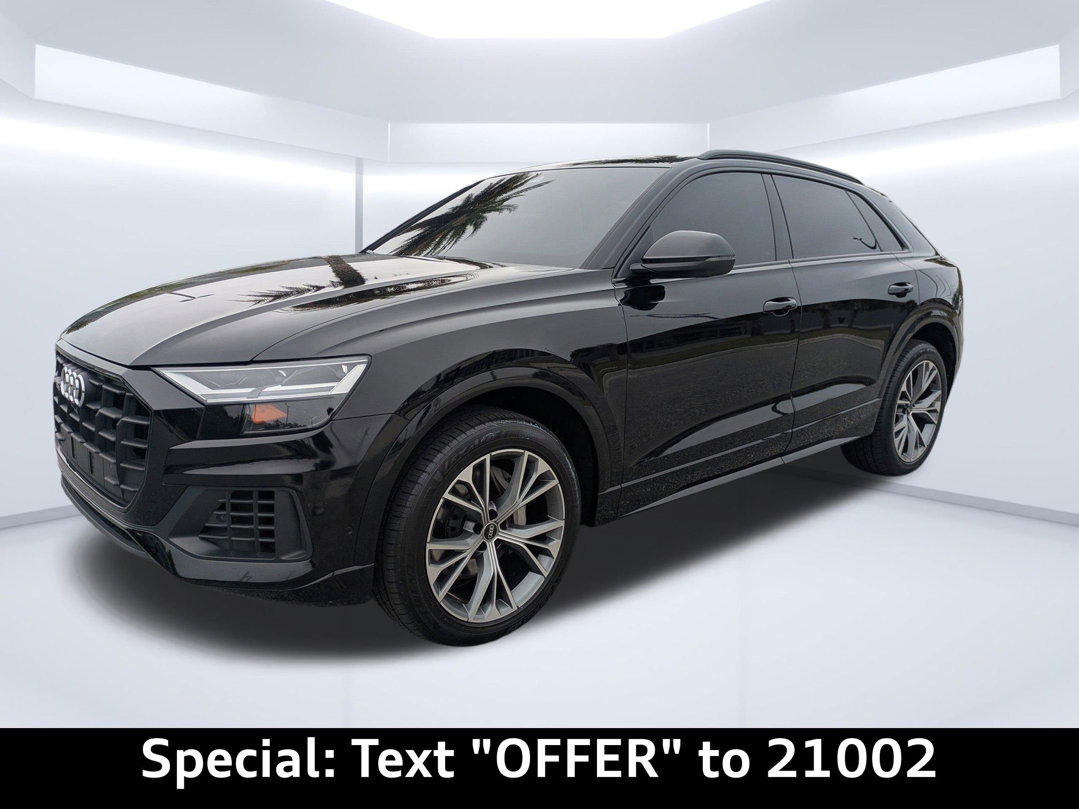Used 2021 Audi Q8 Premium w/ Black Optic Package image 7