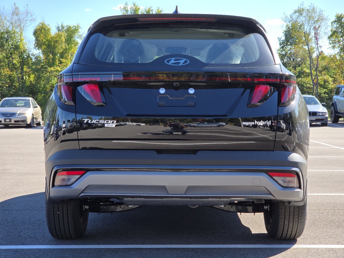 New 2026 Hyundai Tucson Blue SE AWD/4WD image 17