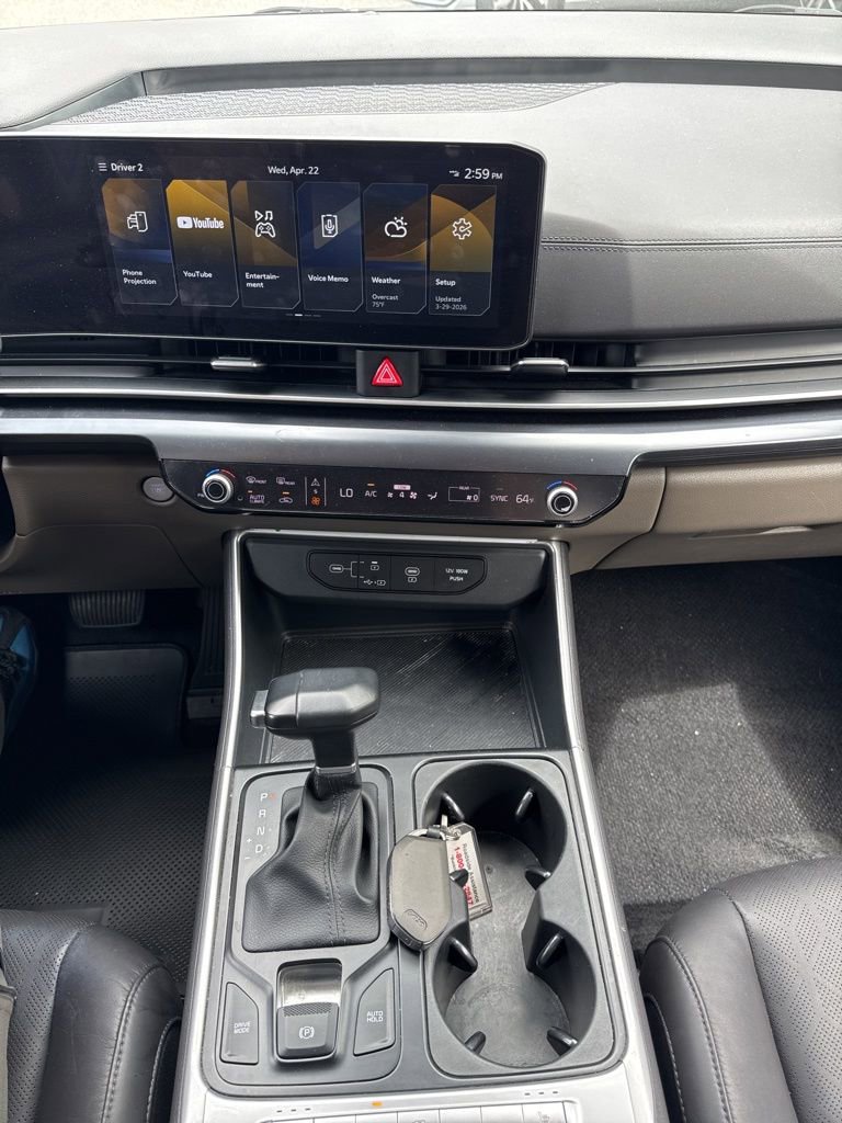 Used 2025 Kia Carnival image 28