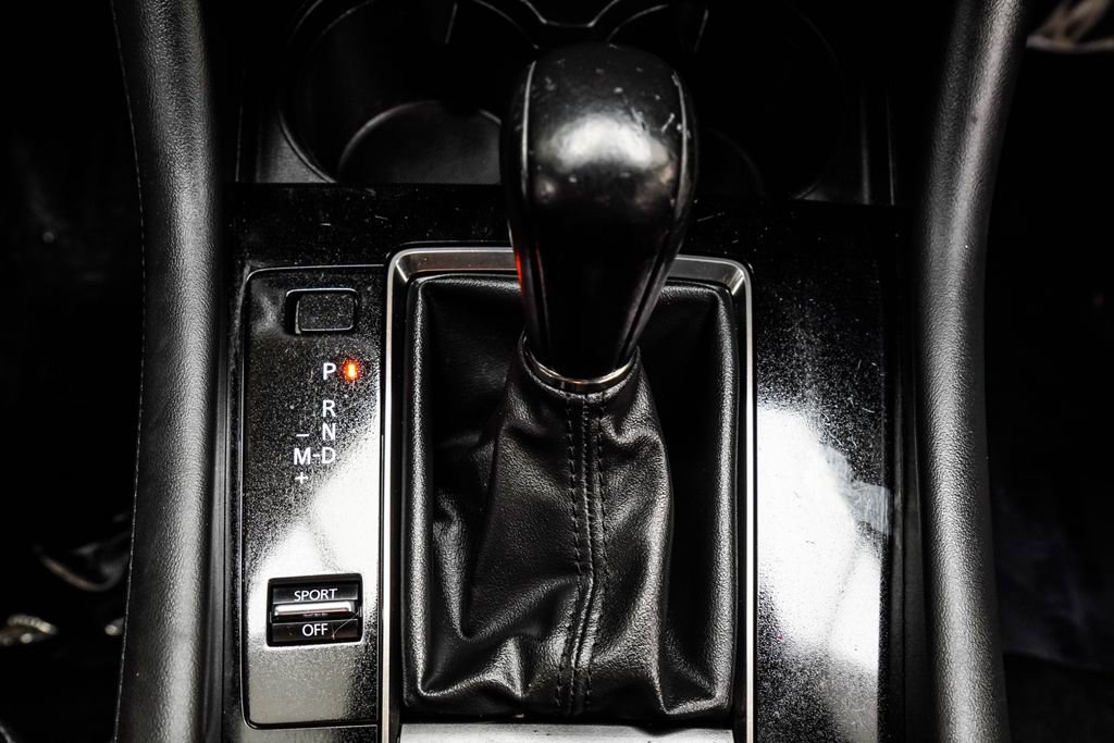 Used 2021 MAZDA MAZDA3 s FWD image 26