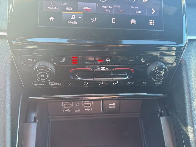 New 2026 Jeep Grand Cherokee L Laredo image 22