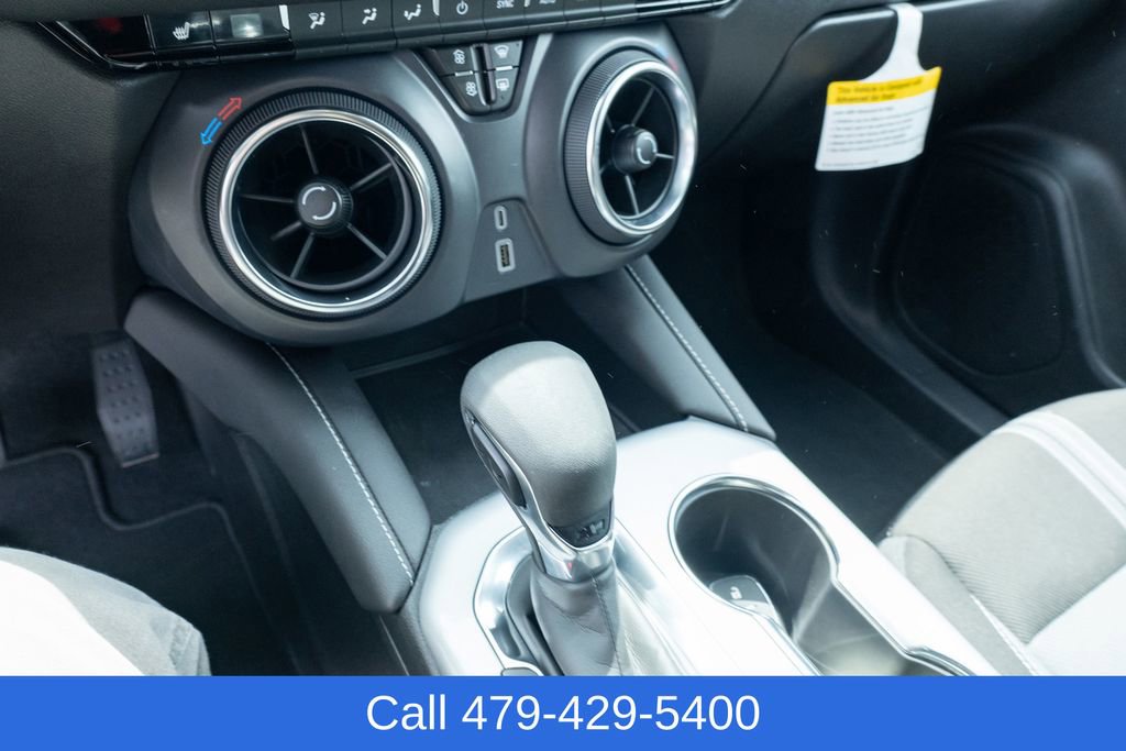 Used 2025 Chevrolet Blazer LT image 22