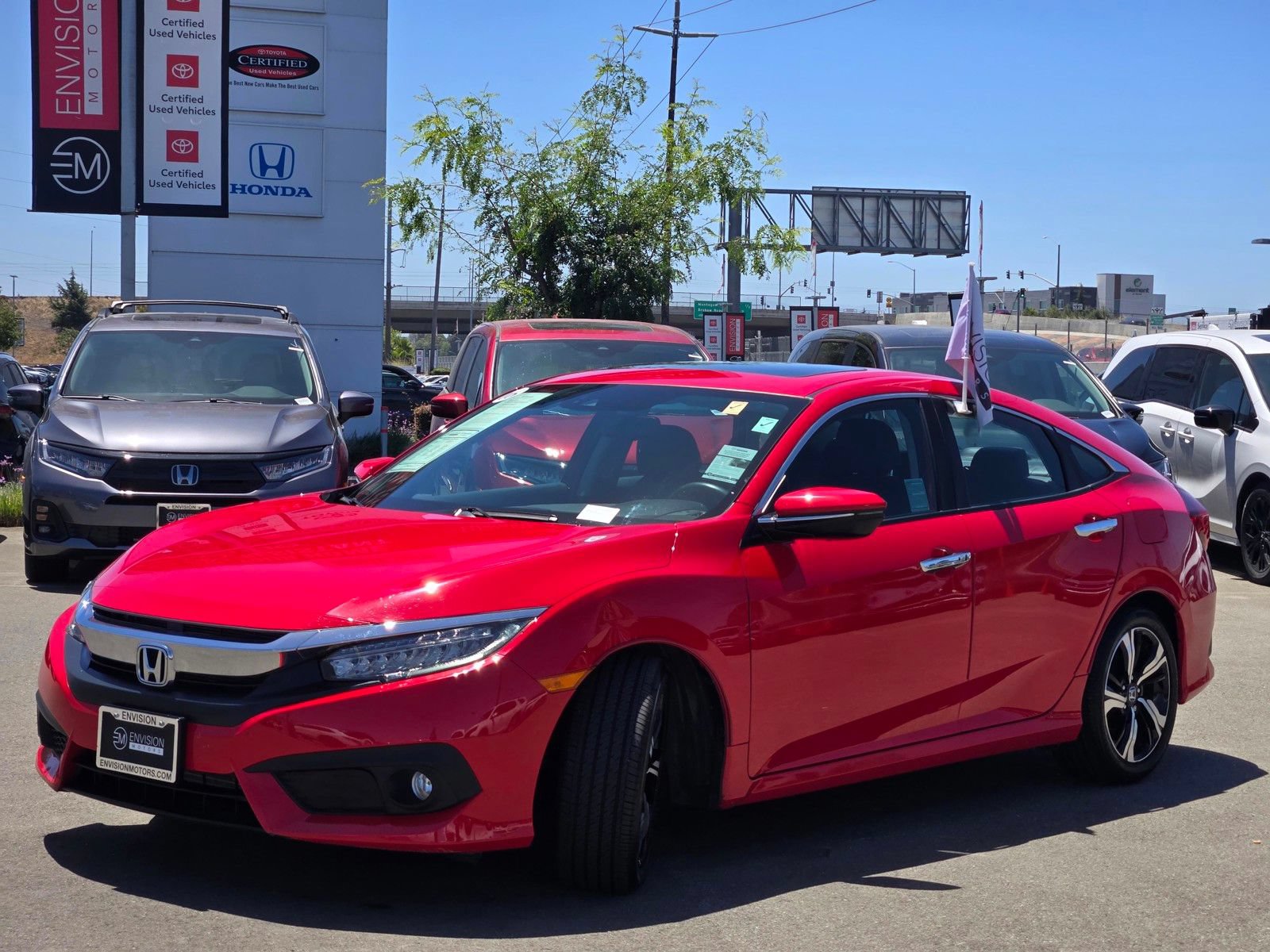 Used 2016 Honda Civic Touring image 3