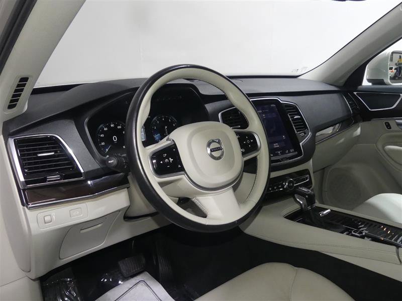 Used 2017 Volvo XC90 T6 Momentum w/ Vision Package AWD/4WD image 24