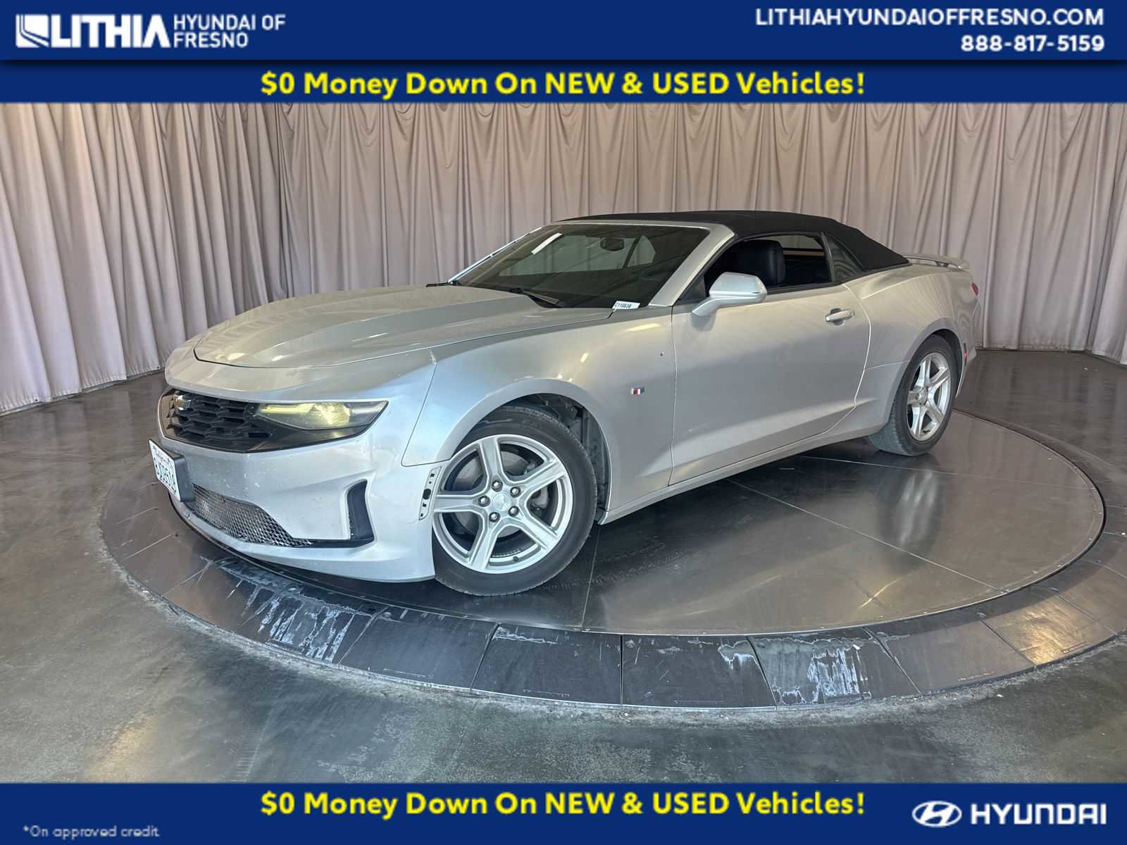 Used 2019 Chevrolet Camaro LT RWD image 1