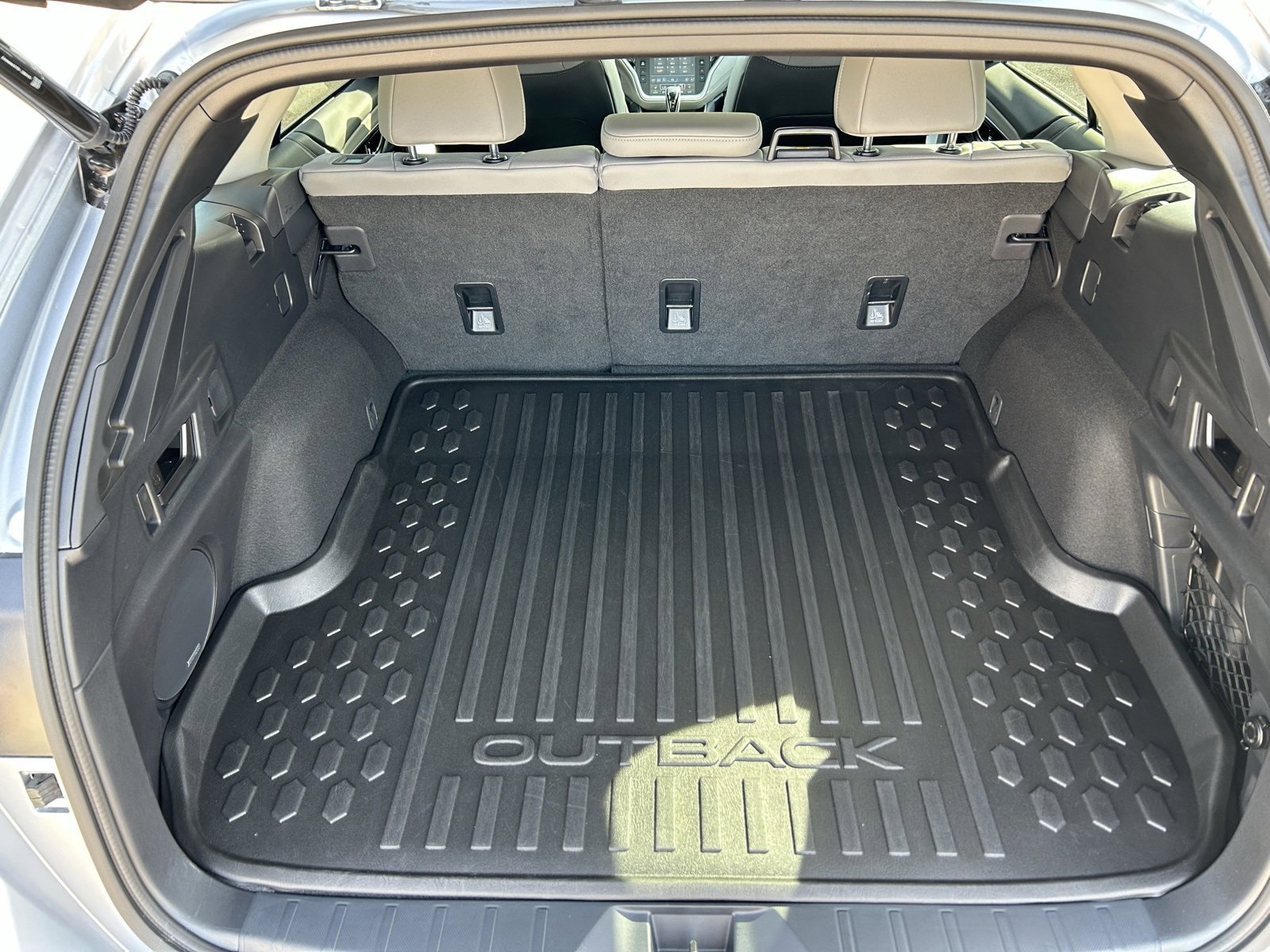 Used 2025 Subaru Outback Limited XT image 11