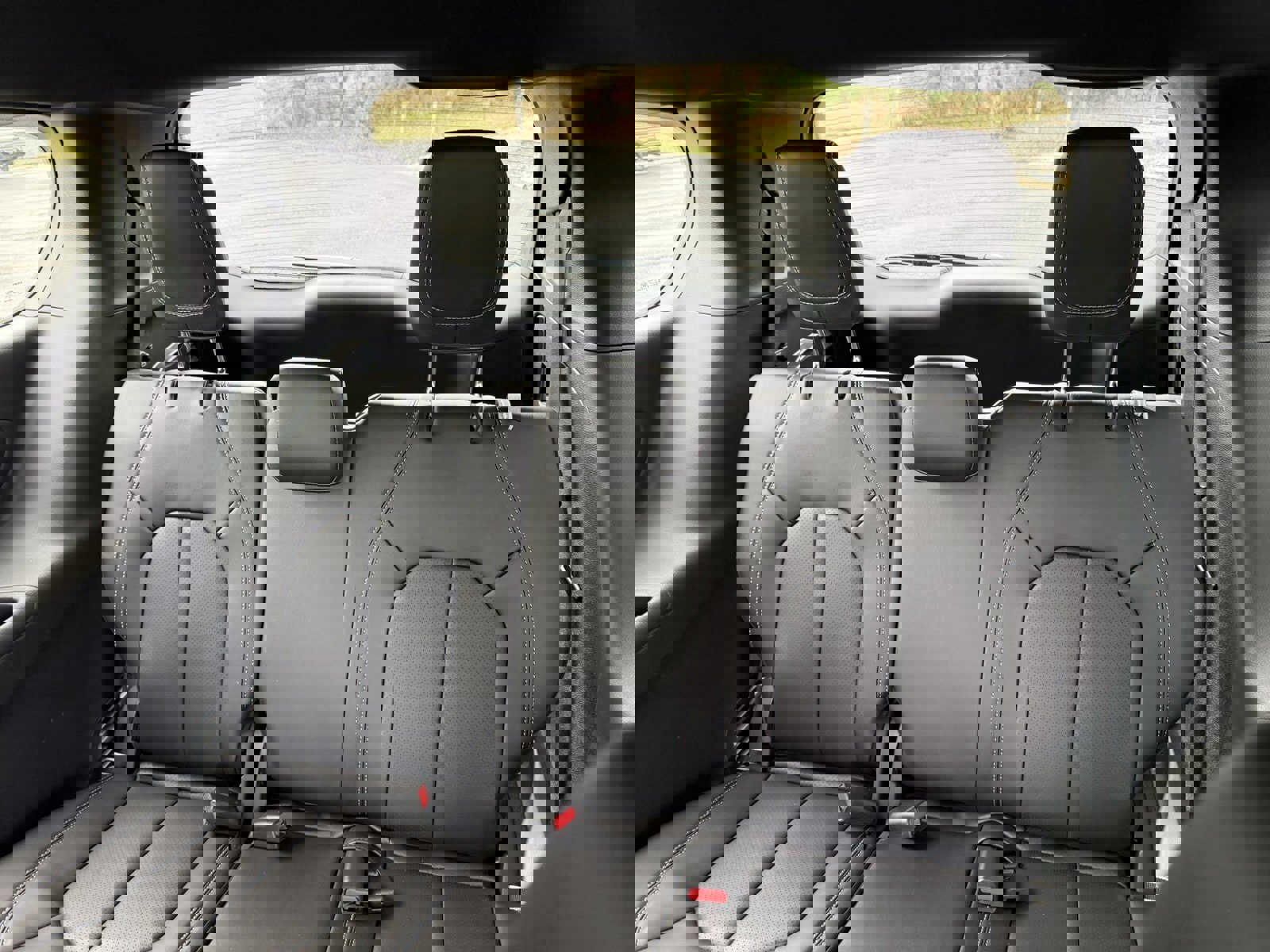 New 2026 Chrysler Pacifica Select image 14