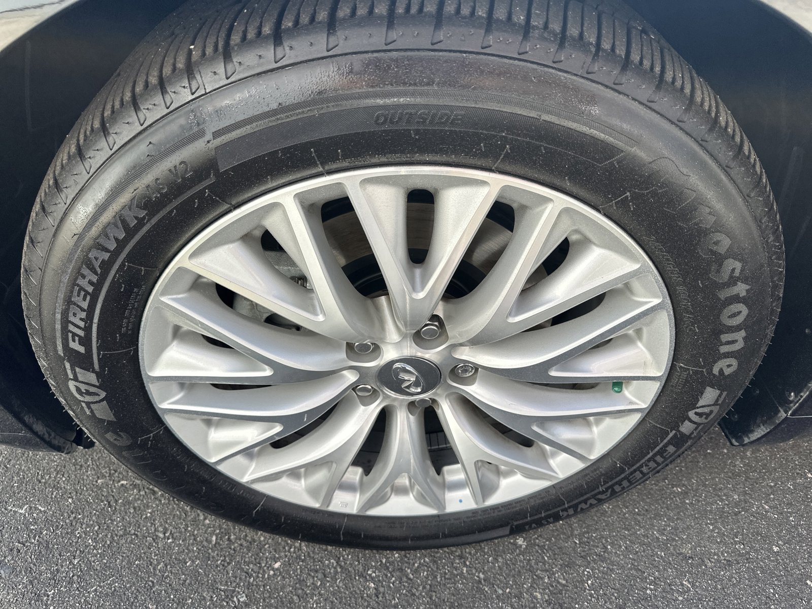 Used 2015 INFINITI Q70 L 5.6 w/ V8 Deluxe Technology Package RWD image 39