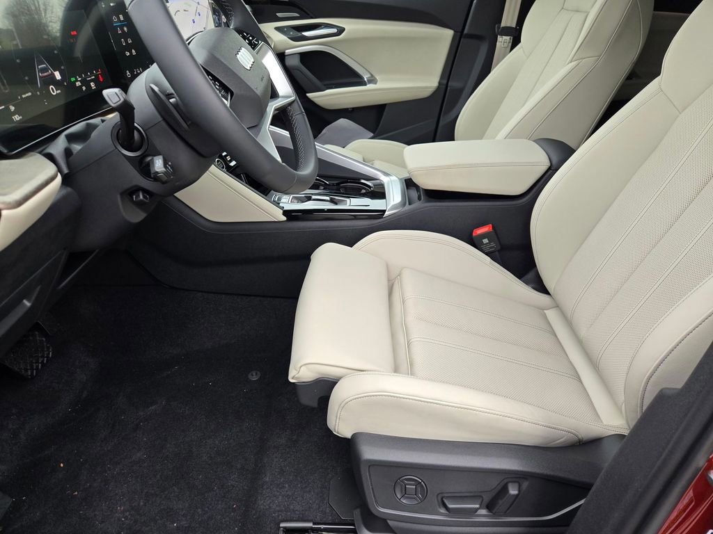 New 2025 Audi Q5 Premium Plus image 26