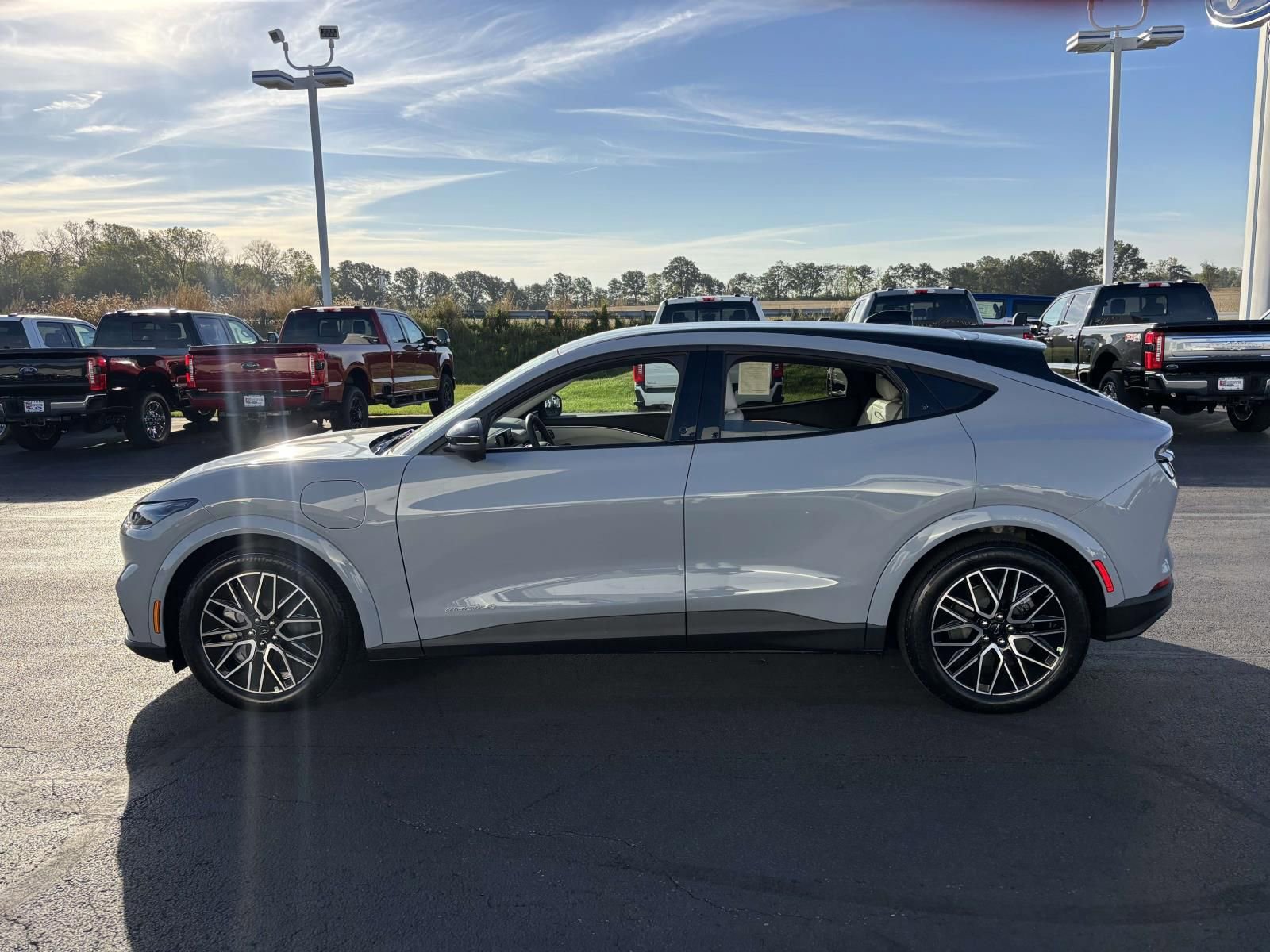 New 2025 Ford Mustang Mach-E Premium image 4