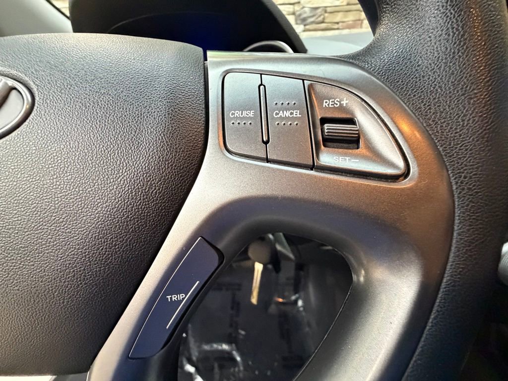 Used 2015 Hyundai Tucson GLS image 22