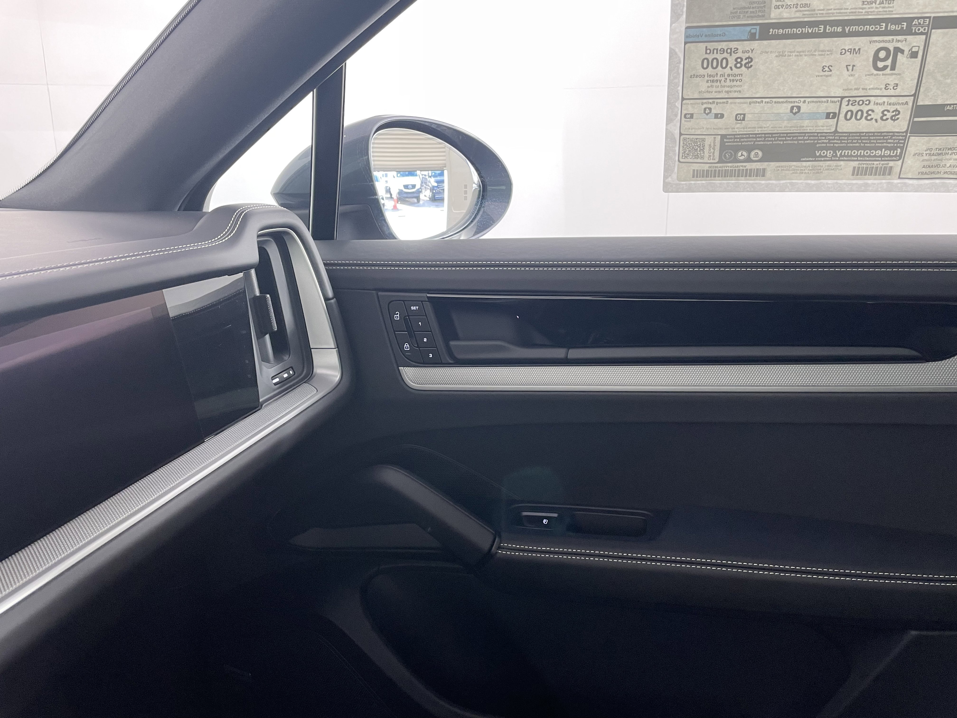 New 2026 Porsche Cayenne Coupe image 14