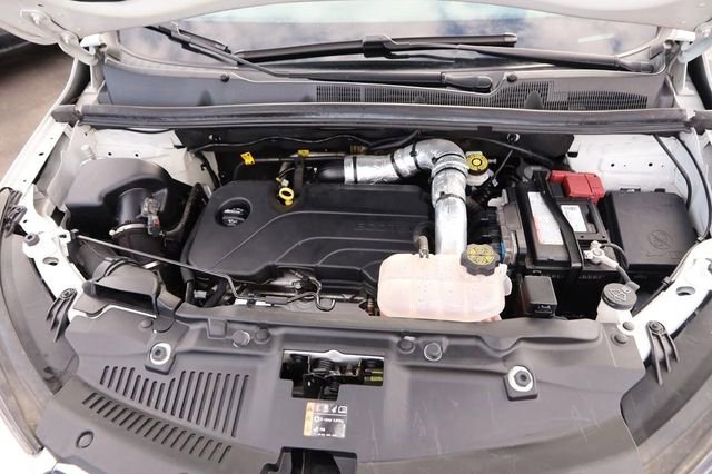 Used 2022 Buick Encore Preferred w/ Safety Package image 25