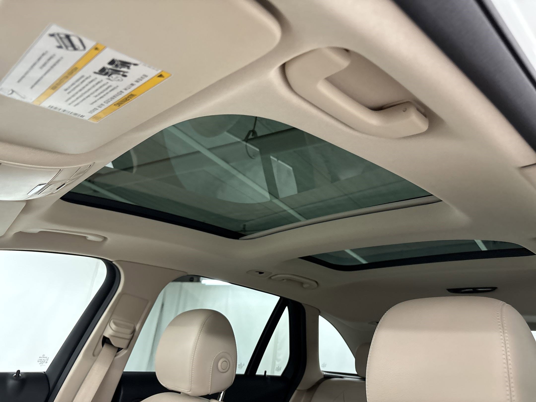 Used 2019 Mercedes-Benz GLC 350e 4MATIC image 14