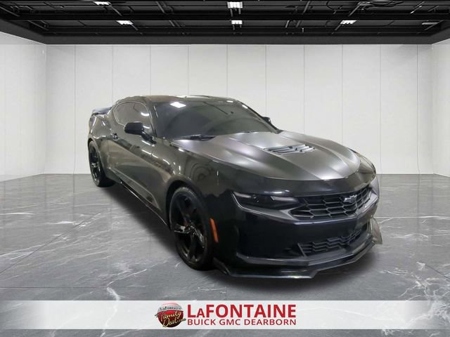 Used 2024 Chevrolet Camaro LT image 2