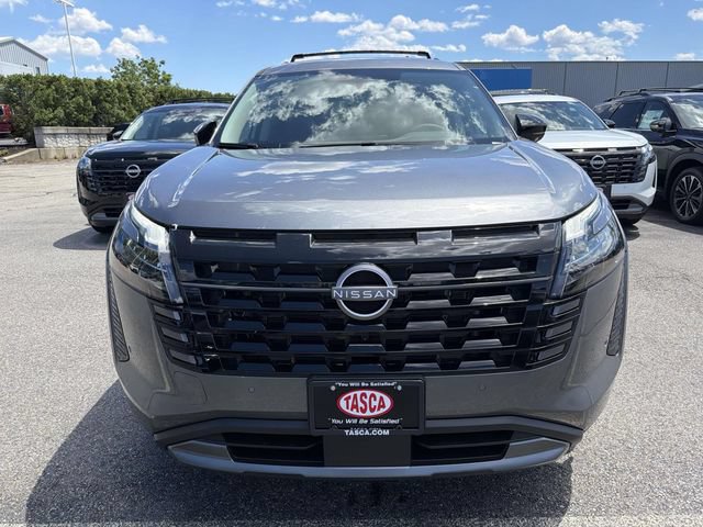 New 2026 Nissan Pathfinder SL AWD/4WD image 2