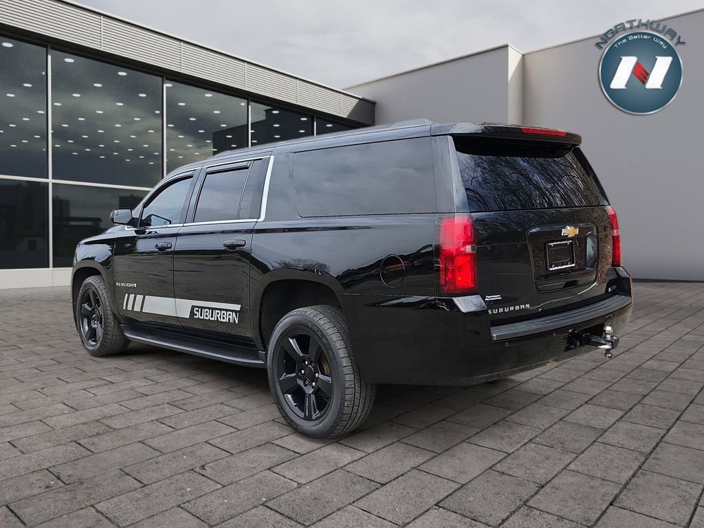 Used 2017 Chevrolet Suburban LT AWD/4WD image 3