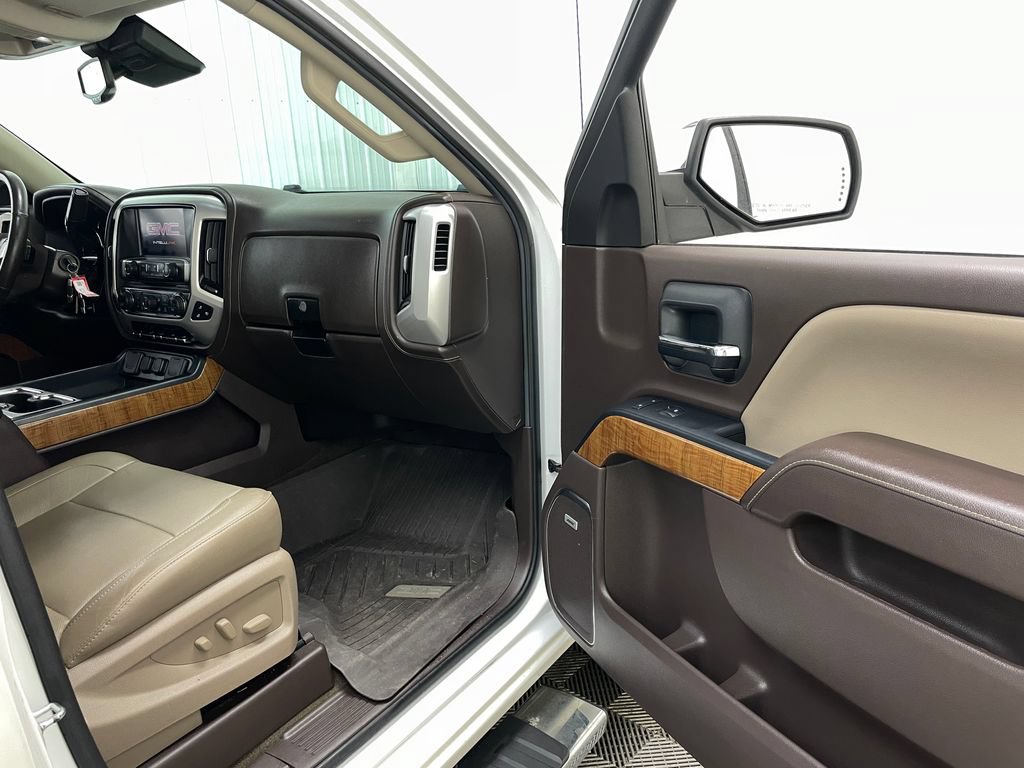 Used 2017 GMC Sierra 1500 SLT AWD/4WD image 37