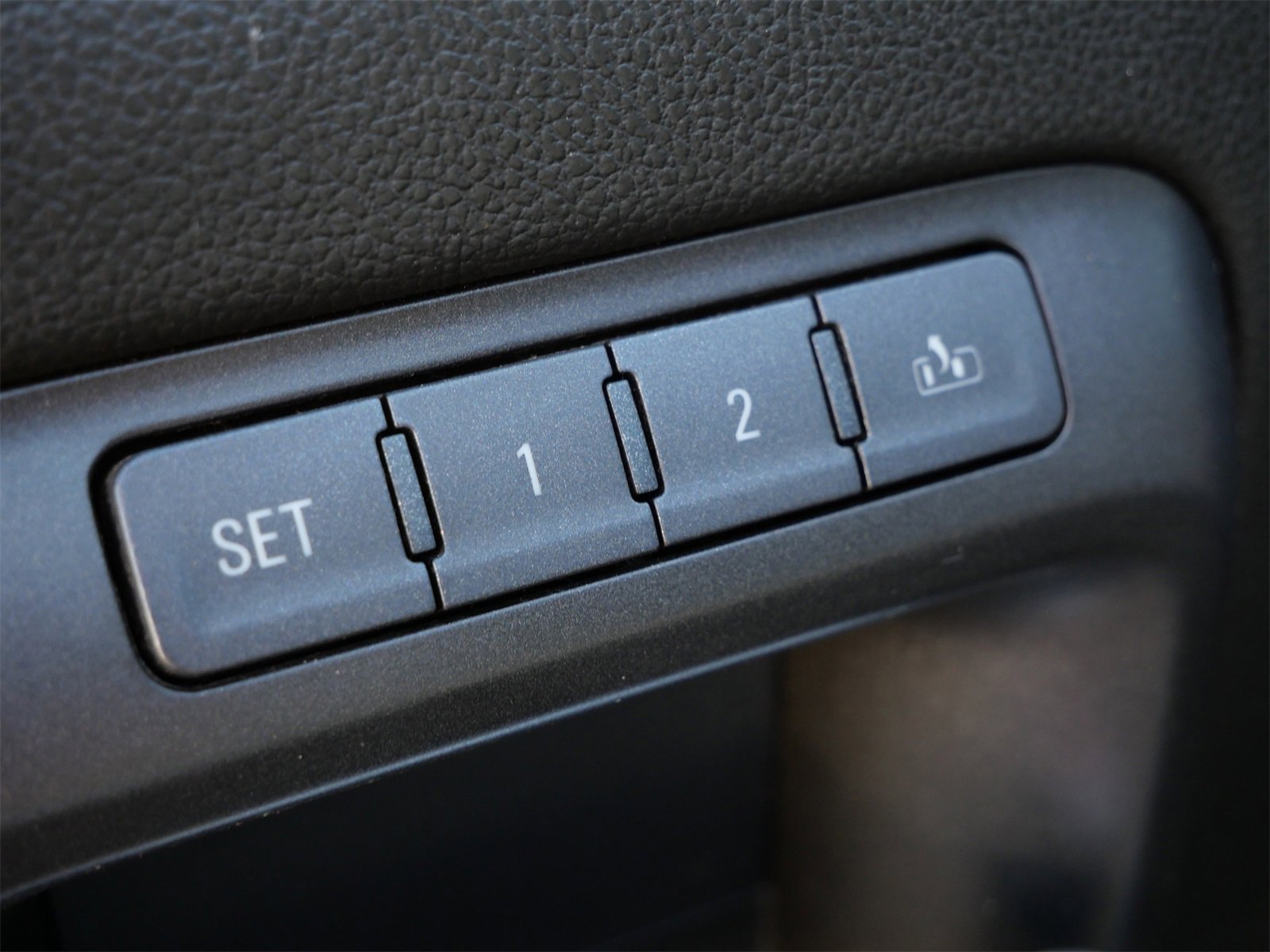 Used 2017 GMC Sierra 1500 SLT image 14