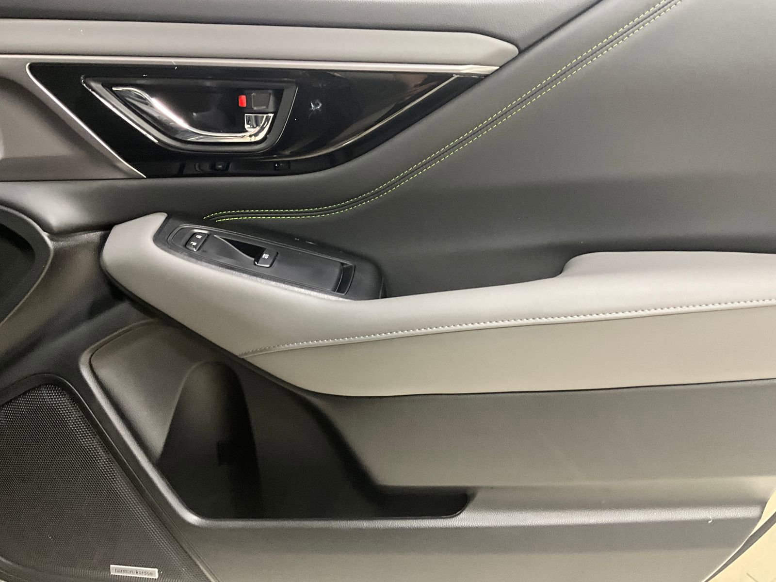 Used 2025 Subaru Outback Onyx Edition image 21