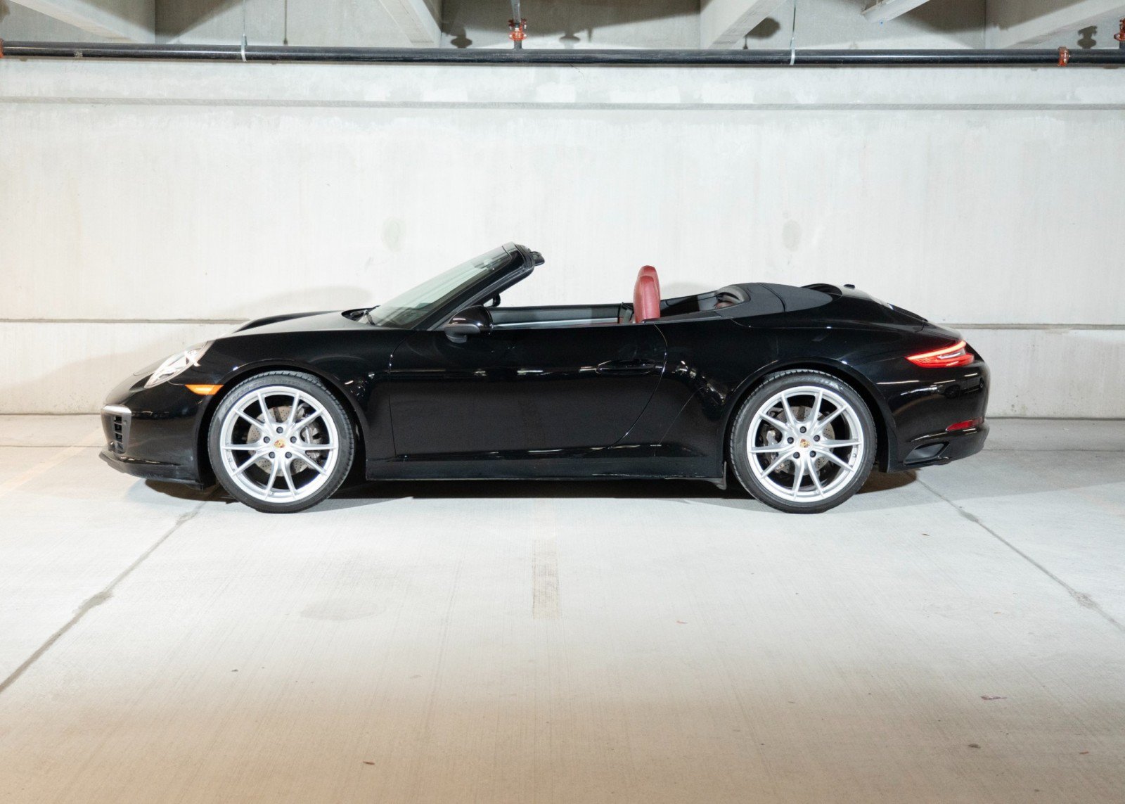 Certified 2018 Porsche 911 GT2 RS image 2